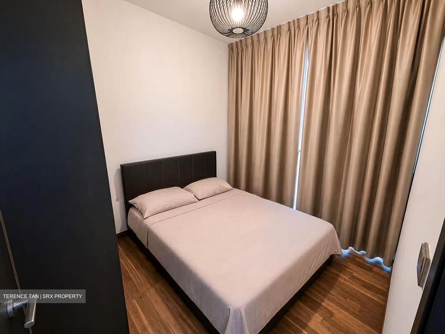 Hyll On Holland (D10), Condominium #581356411
